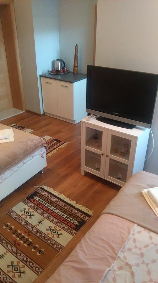 Guest House "Aylin" Mostar Buitenkant foto